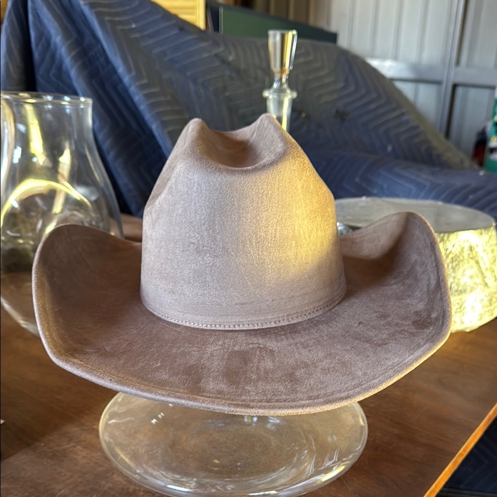 Western-Style Hat with Wide Brim